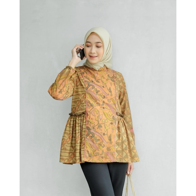 [PRELOVED] Bundling Nawang Blouse dan Litani Blouse by Batikula