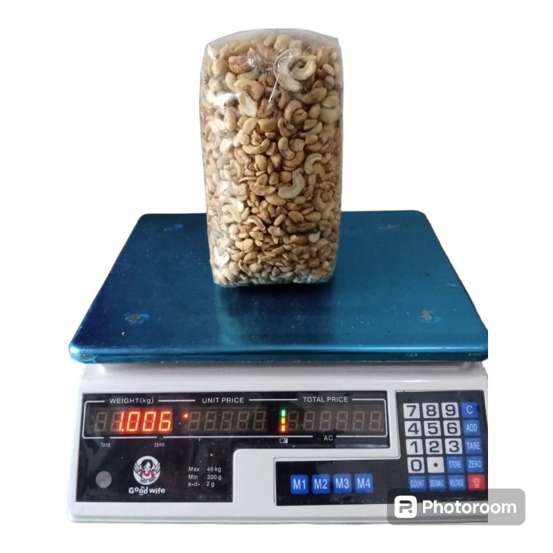 

Kacang Mede Patahan/Pecahan 1KG Mentah Murah