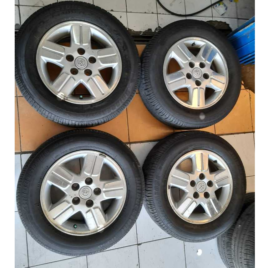 VELG MOBIL BEKAS ORIGINAL STD INNOVA R15X6 5X114ET45 SLV + BAN 205 65 R15