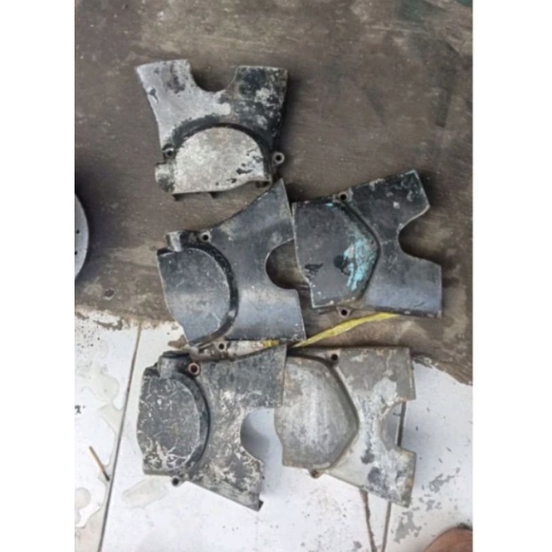 tutup gir kecil depan Honda Supra x lama