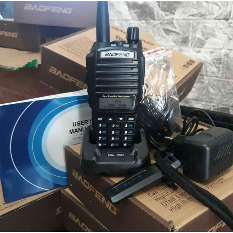 Radio HT Baofeng UV82 Dual band
