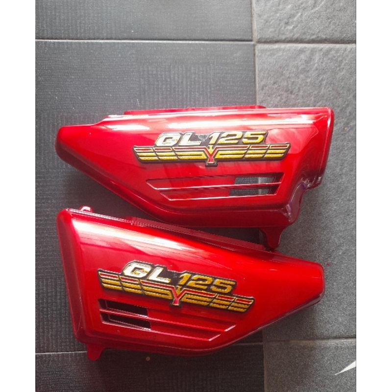 Bok Aki GL merah 100 Tutup Aki GL 100 + Emblem GL 125 garuda merah