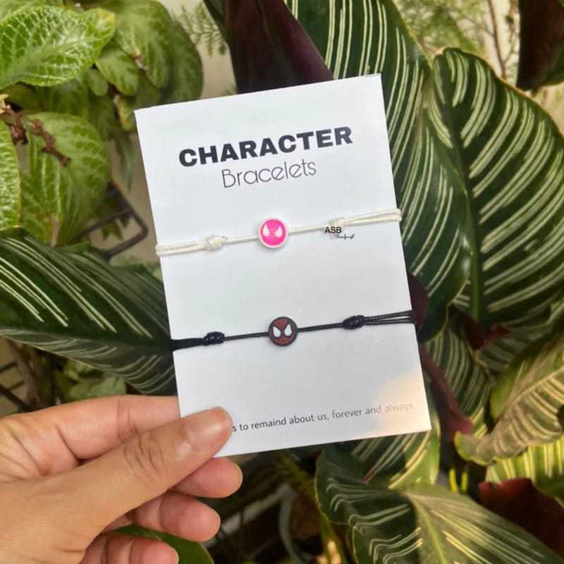 GELANG COUPLE SPIDERMAN SEPASANG GELANG COUPLE HITAM PUTIH