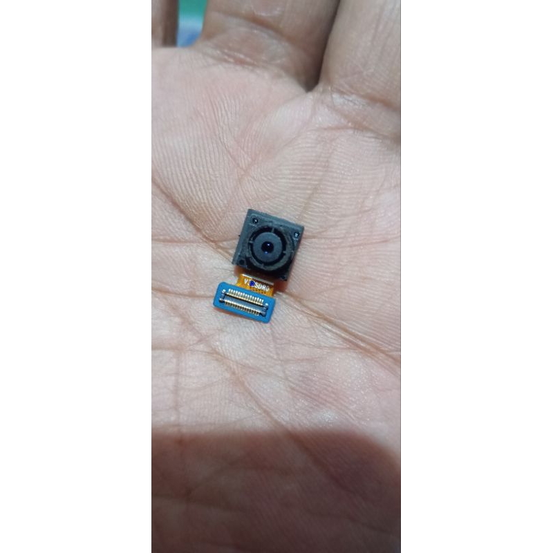 kamera depan samsung a52 copotan