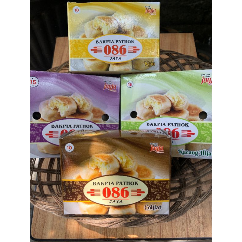 

Bakpia pathok 086 jaya kering isi 20