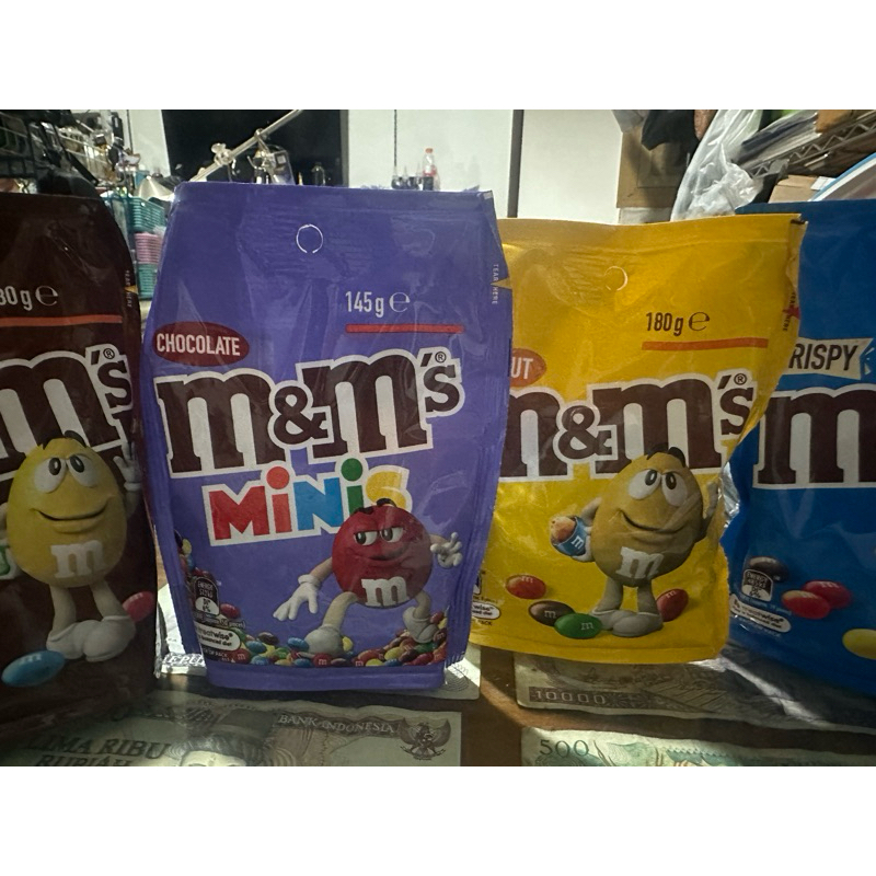 

M&M’s chocolate australia (ada logo halal)