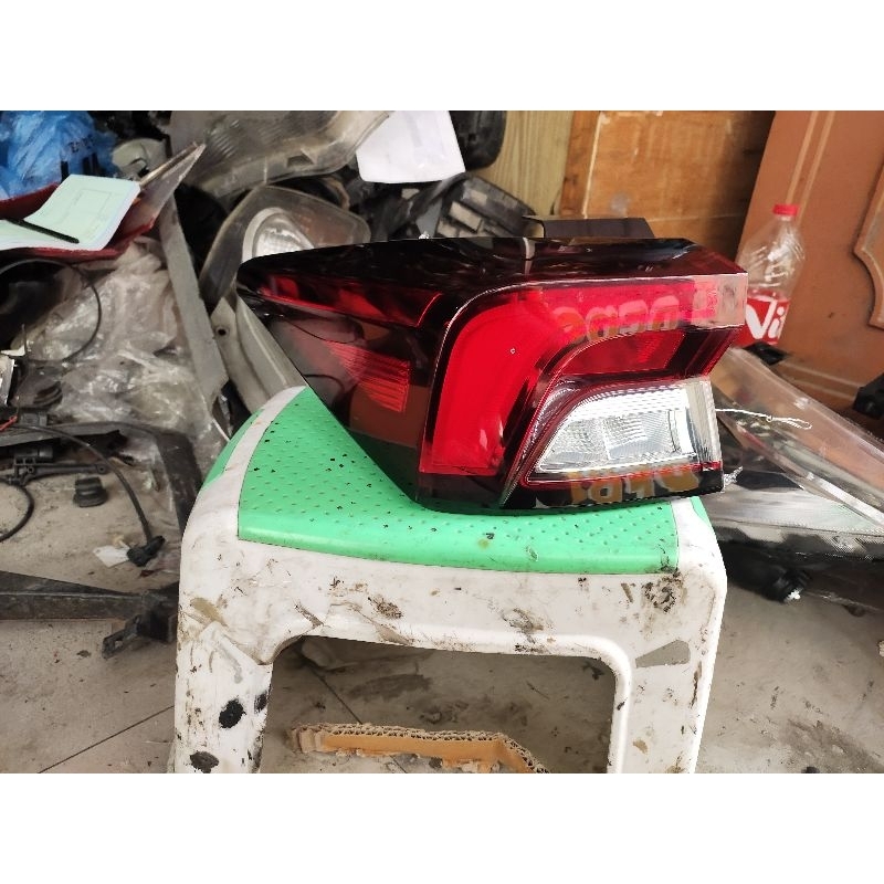 stoplamp Avanza Veloz 2023