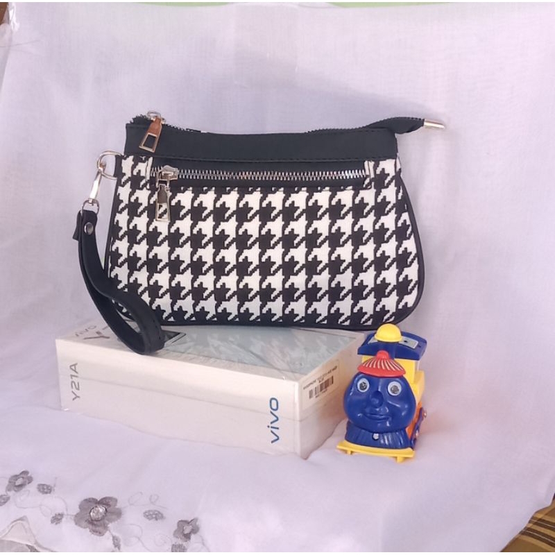 DOMPET KANVAS NAERA 001 DOMPET WANITA POUCH KANVAS DOMPET JINJING KANVAS TERBARU