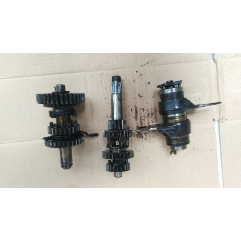 Gigi rasio ratio transmisi as gear revo absolut blade 110 original