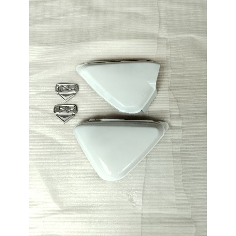Bok Aki CB 125 Box Aki CB 125 Cover Tutup Aki CB125 Putih