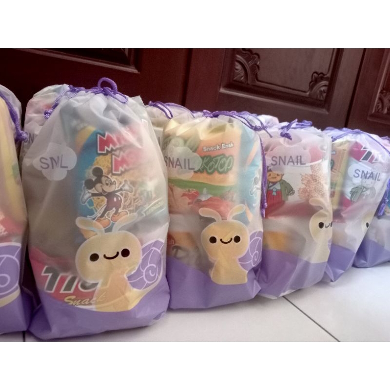 

SNACK POUCH/SNACK HAJATAN/SNACK ULTAH/CUMA 5K/SNACK SERUT