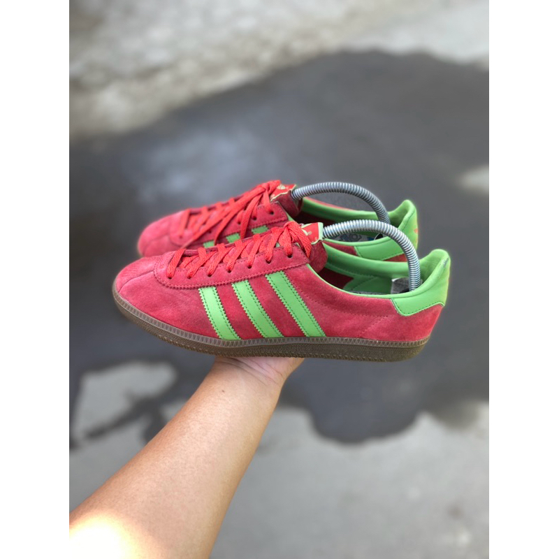 Adidas Athen