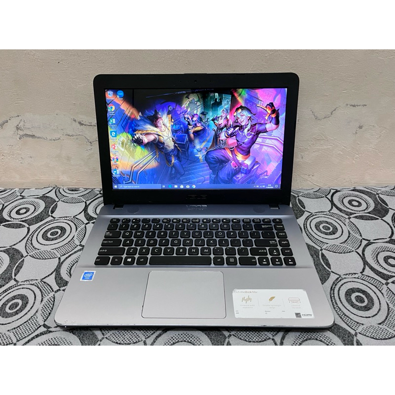 Laptop 2Jtan Asus Vivobook X441M Ram 4GB