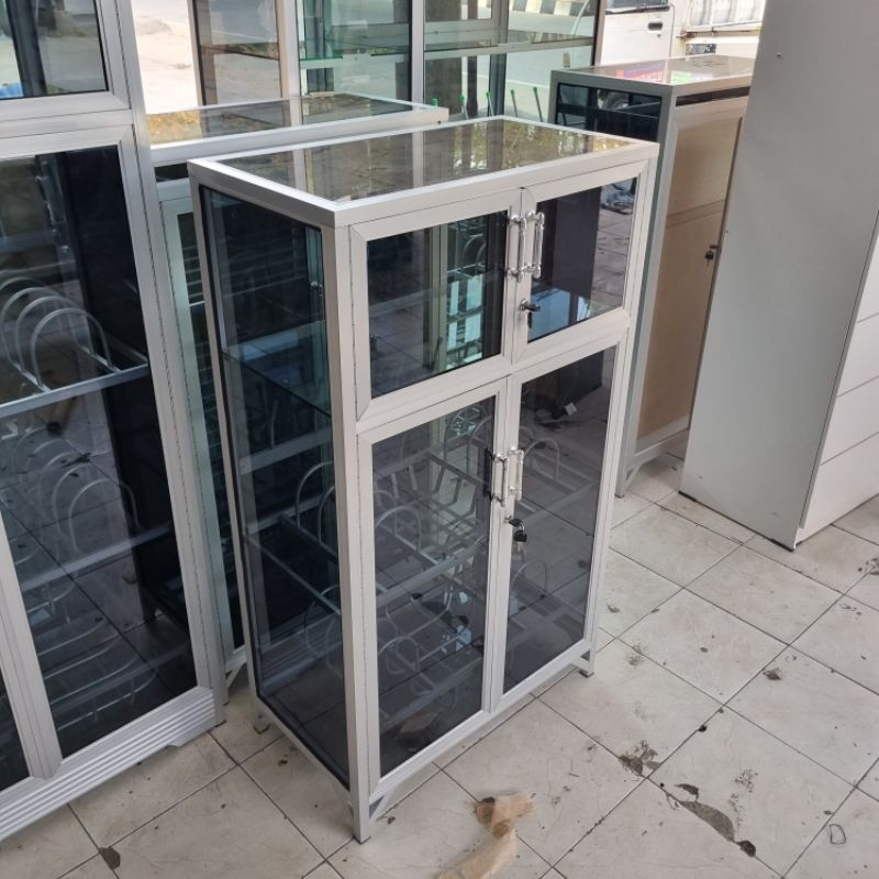 LEMARI PIRING ALUMINIUM KACA