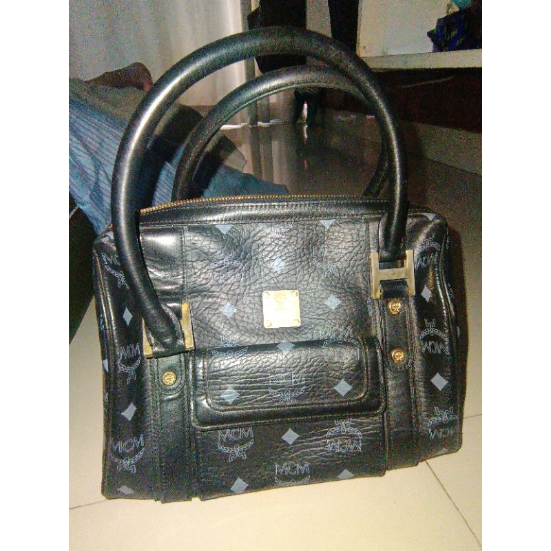(Preloved Pedas) MCM*** Munchen Vintage Black Leather