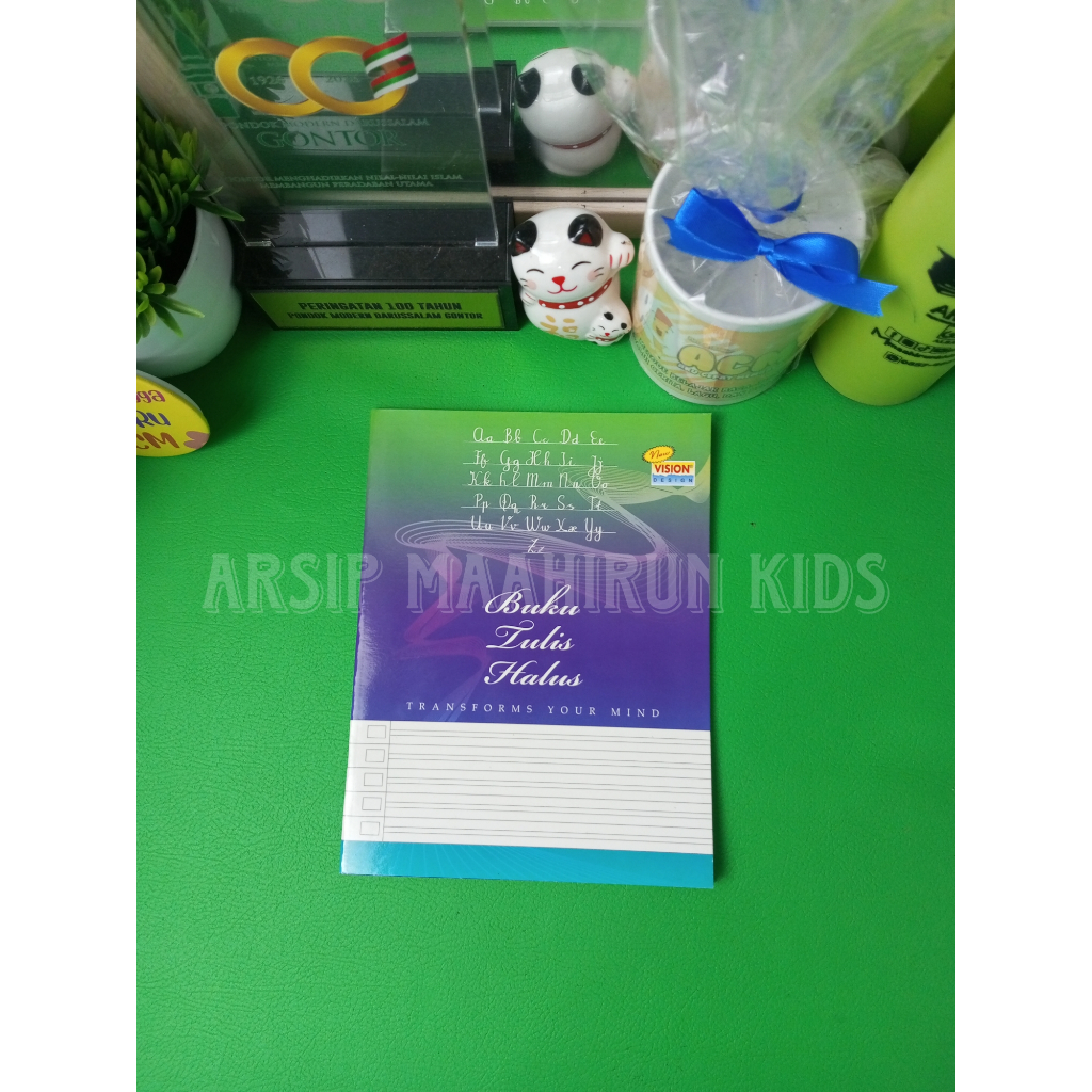

Buku Tulis Halus Vision Latihan Menulis Tegak Bersambung