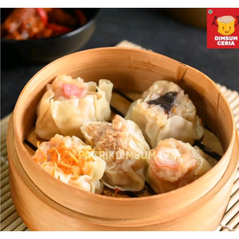

Dimsum / siomay Ayam ( halal )
