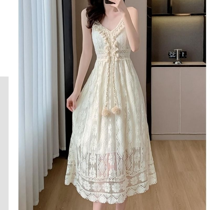 68700 Baju Mididress MELVIN SMOCKED BOHO LACE BROKAT CAMISOLE DRESS pantai tanpa lengan lekbong dres