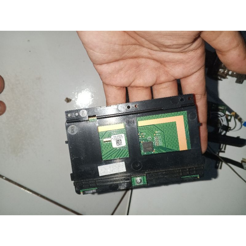 touchpad laptop Asus a450c ori