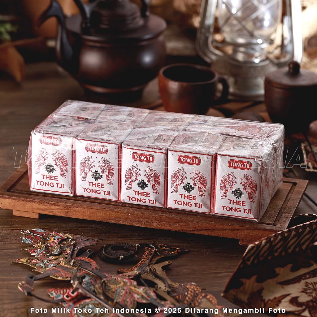 

Teh Indonesia - Teh Tong Tji Super Javanese Tea 1 Bal (1pcs x 10) Teh Tubruk Asli Indonesia Teh Hijau Melati Green Tea Indonesian Heritage Javanese Tea