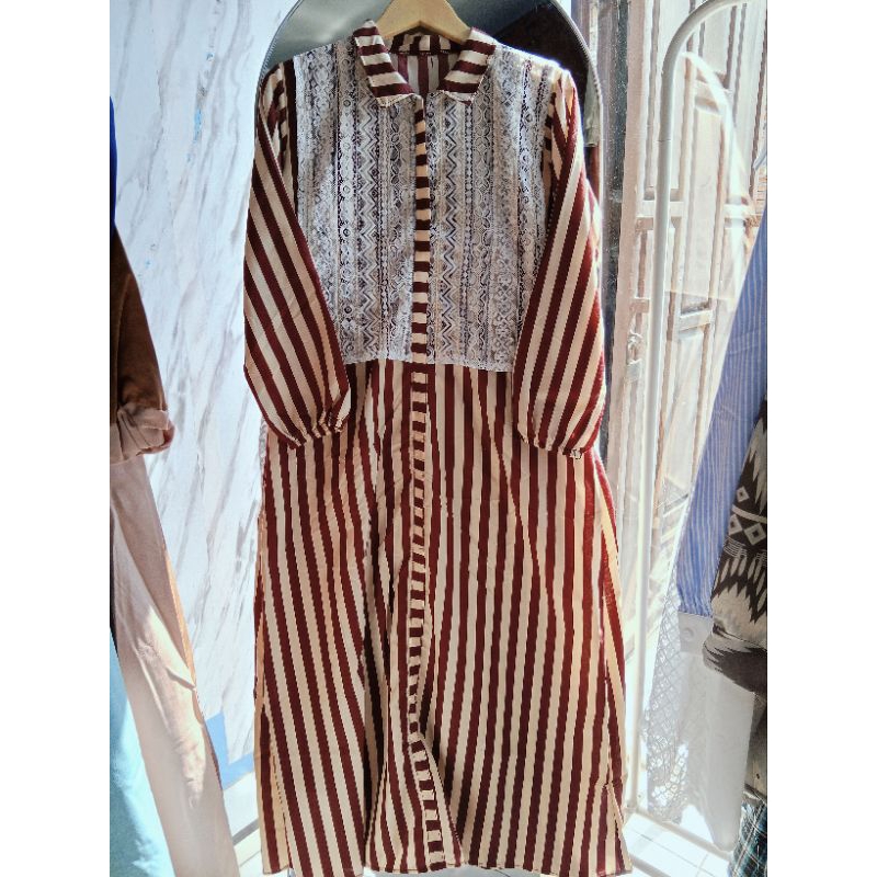 Gamis motif salur