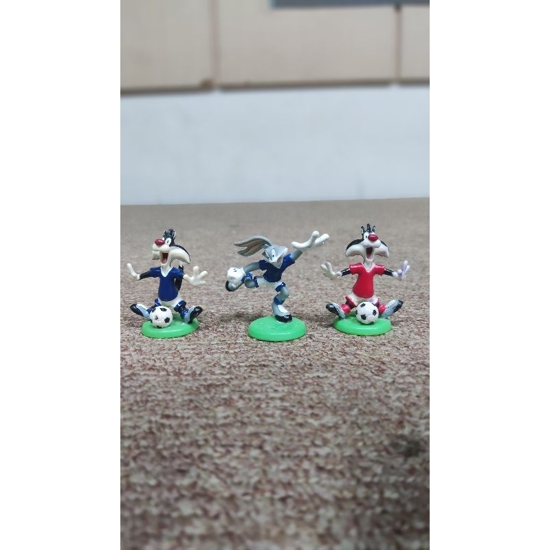 figure looney tunes soccer set