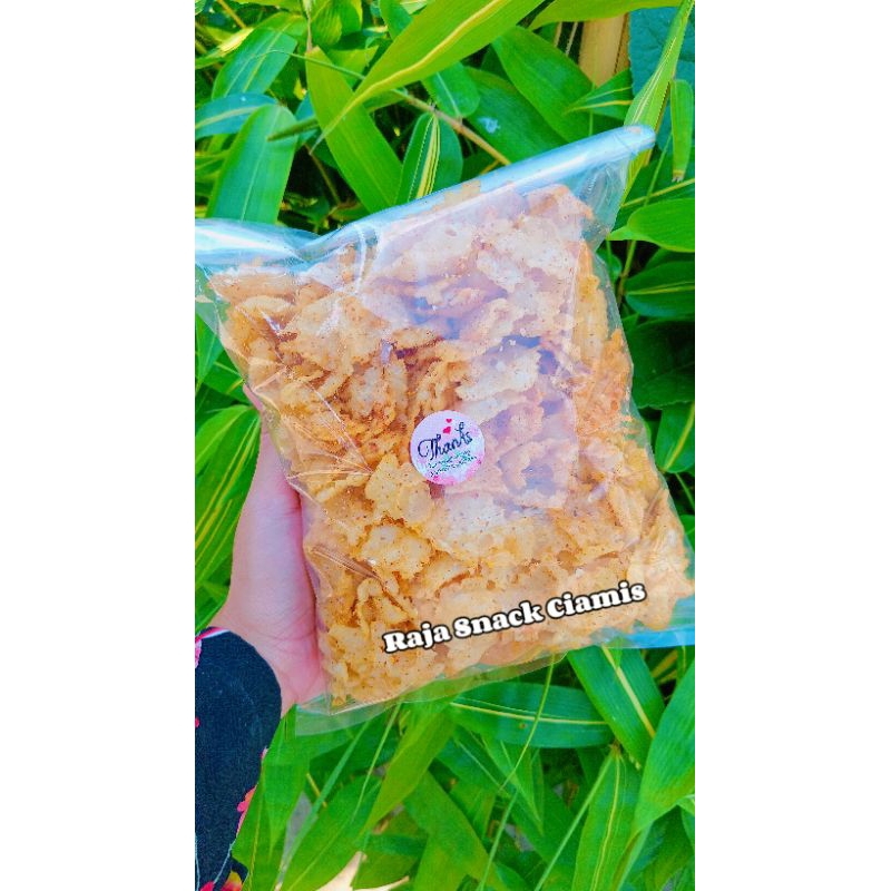 

Keripik Bawang Pedas