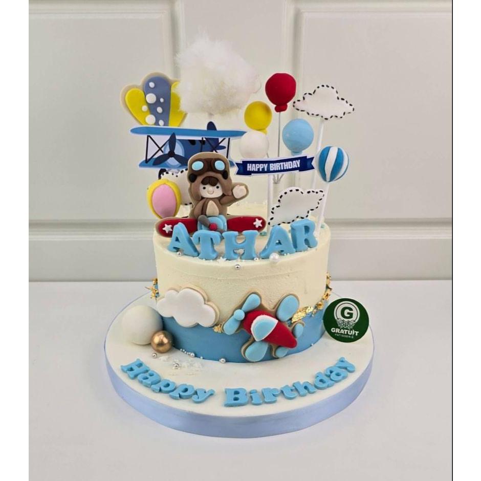 

CAKE TEMA PESAWAT/ KUE ULANG TAHUN