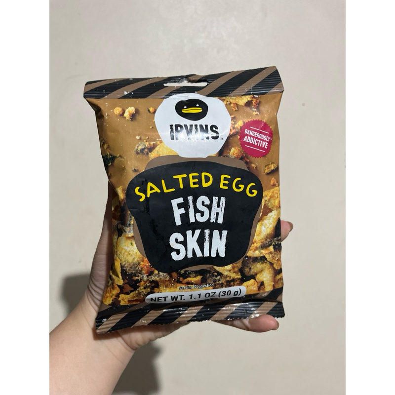 

IRVINS Salted Egg Fish Skin (30 g) DANGEROUSLY ADICTIVE