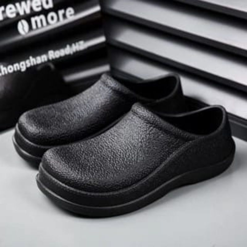 SEPATU KITCHEN sepatu tahan air dan tahan minyak