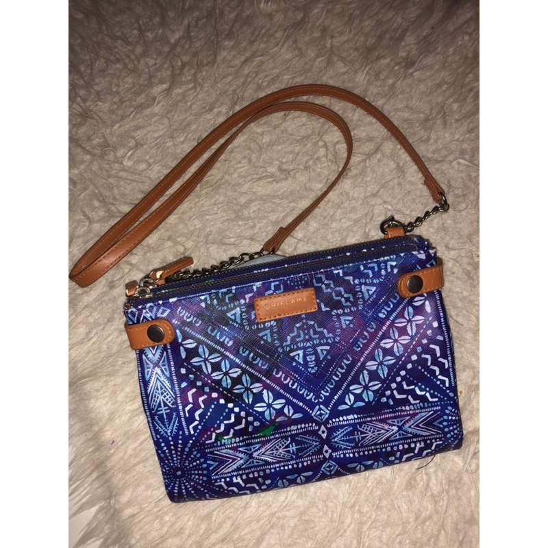 [PRELOVED] Tas Selempang Batik Oriflame