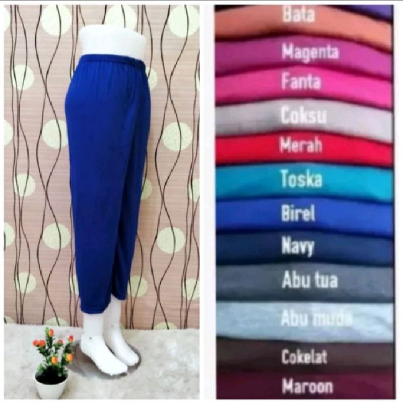 celana shot panjang wanita / celana polos