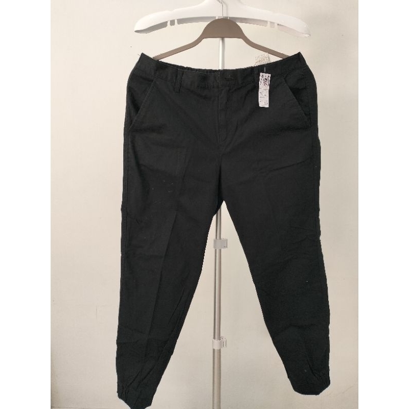 PRELOVED GIORDANO CELANA PANJANG HITAM