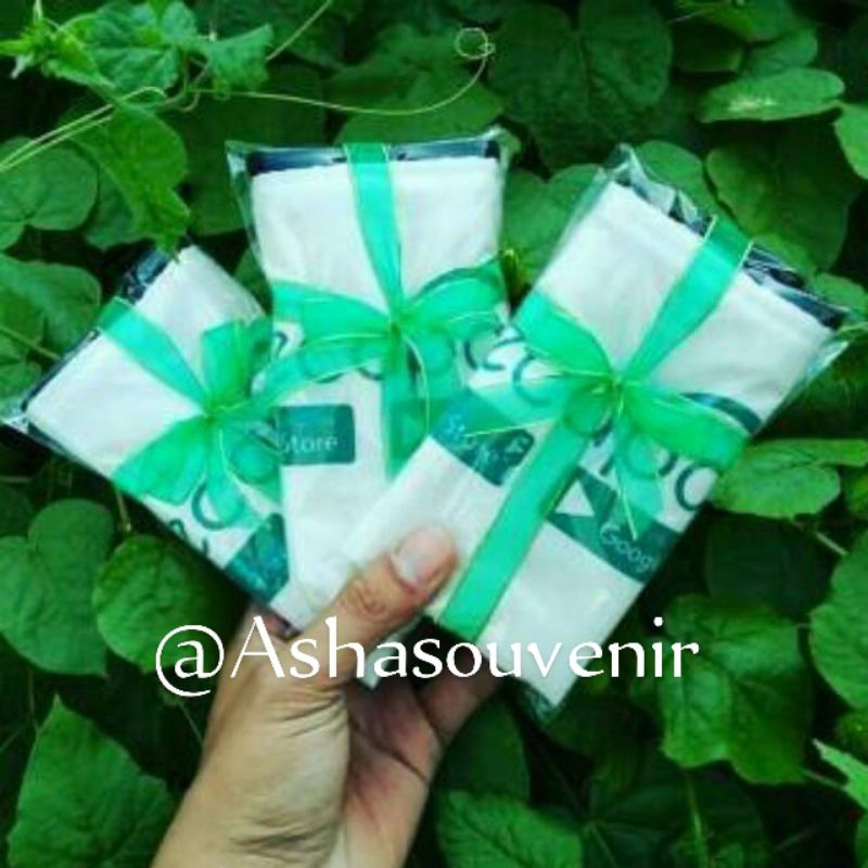 SOUVENIR PERNIKAHAN POUCH BLACU CUSTOM / SOUVENIR DOMPET KOSMETIK / SOUVENIR DOMPET BLACU