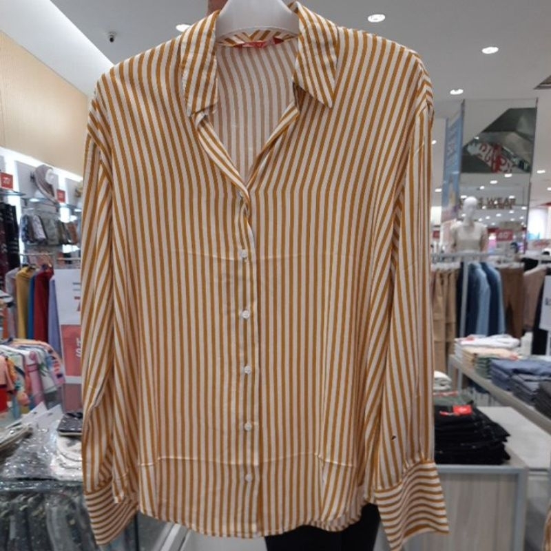 Kemeja wanita oversize kerah v-neck rayon jatuh scotch&co MATAHARI