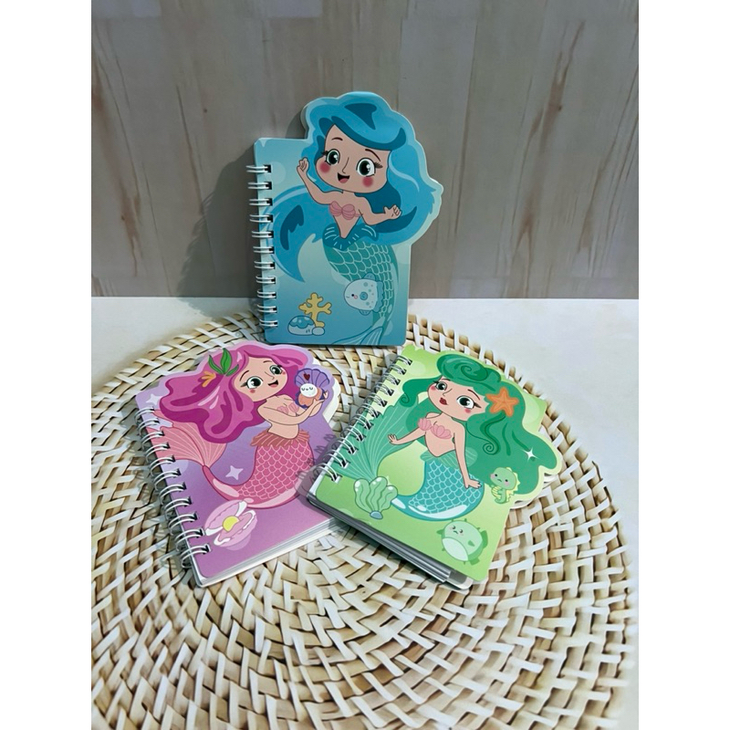

Notebook buku Bentuk karakter