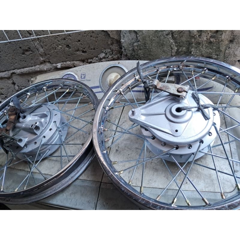 Velg honda grand astrea aztrea star prima legenda prima pelek jari kaleng ring 14 tromol original ke