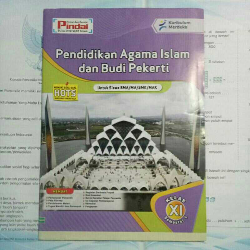 

Pendidikan Agama islam dan Budi Pekerti kelas XI semester 1