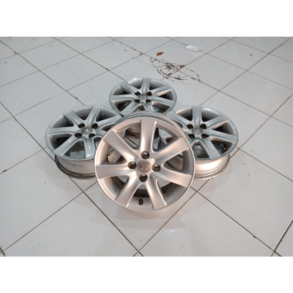 velg mobil oem original toyota vios ring 15 pcd 4x100 silver pnp soluna karimun corolla