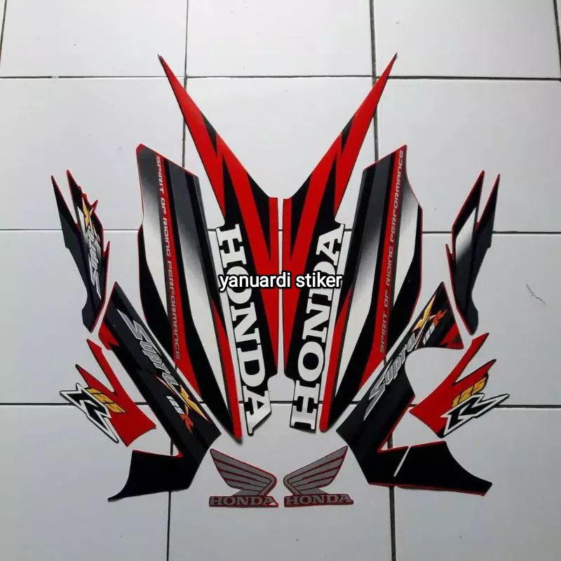 STRIPING STIKER LIST STANDAR MOTOR SUPRA X 125 R TAHUN 2005 2006 STIKER SUPRA X 125R