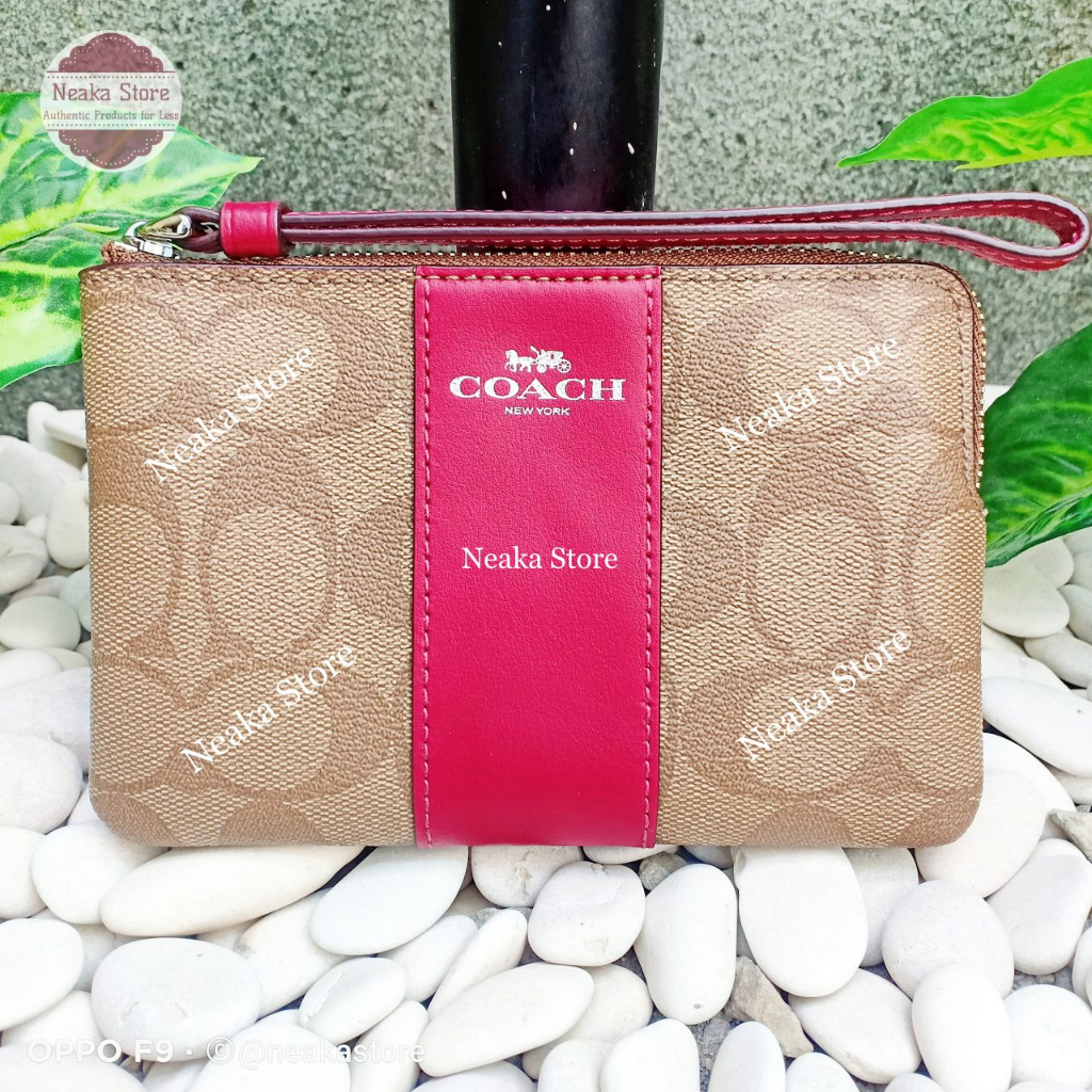 Small Wristlet C o a c h signature pvc corner zip F58035 Dark Fuschia - MINOR DEFECT