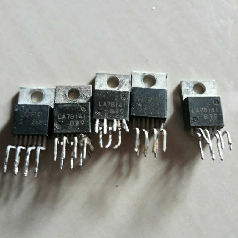 ic vertikal LA78141, LA78141