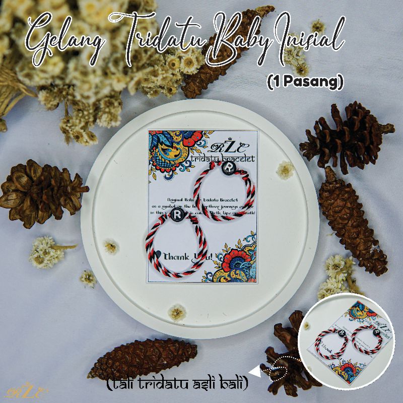 1 Pasang Gelang Tridatu Inisial A-Z Baby NewBorn | Gelang Huruf Bayi | Gelang Tridatu Huruf Bayi (Da