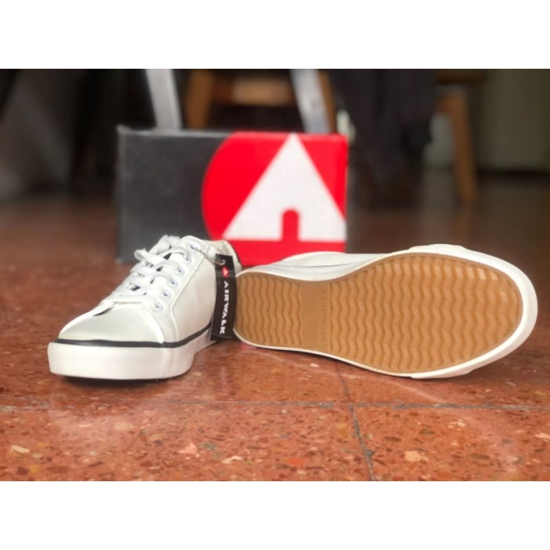 BARU : Airwalk Kadia