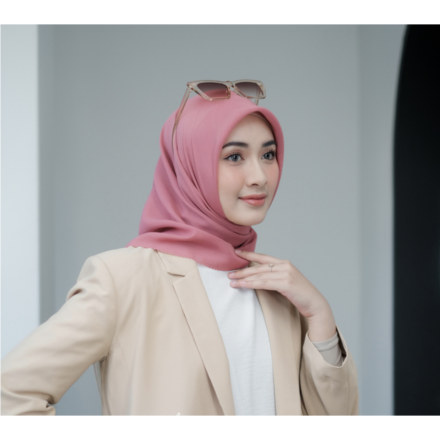 ZYLAH Jilbab Segiempat Warna Dark Pink Voal Paris Premium Polos Hijab Segi 4 Empat Kerudung Square Laser Cut Krudung Terbaru