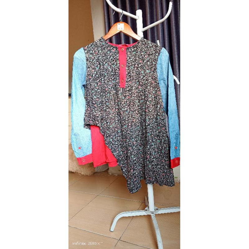 PRELOVED TUNIK ZOYA JEANS