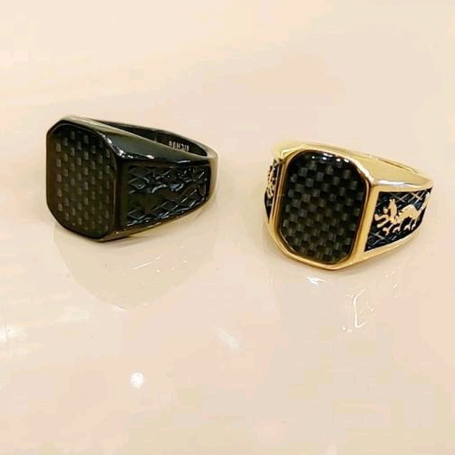 Cincin Carbon Cowok Pria Keren