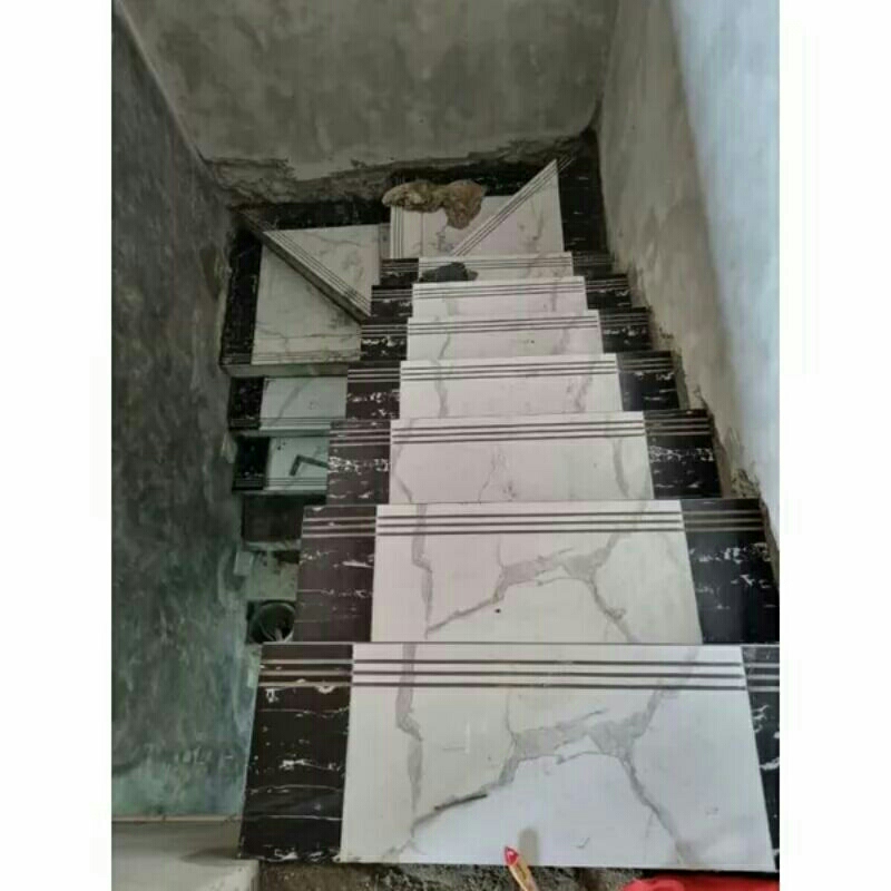 granit tangga kombinasi 30x90/20x90