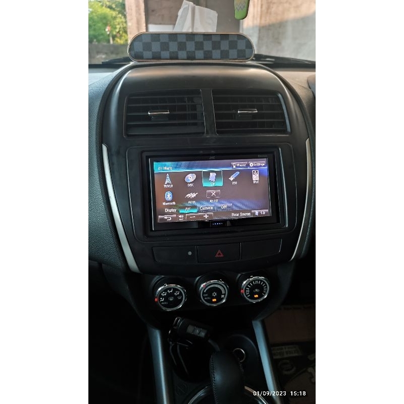 head unit JVC copotan outlander sport 2012