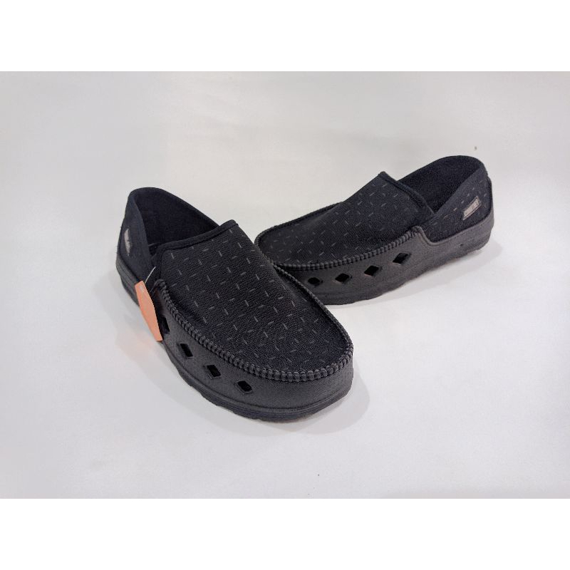 SFU SEPATU KARET PRIA COURTNEY HITMAN // MILIONER // SEPATU SLIP ON PRIA